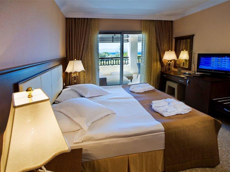 Latanya Park Resort Yaliciftlik Exterior foto