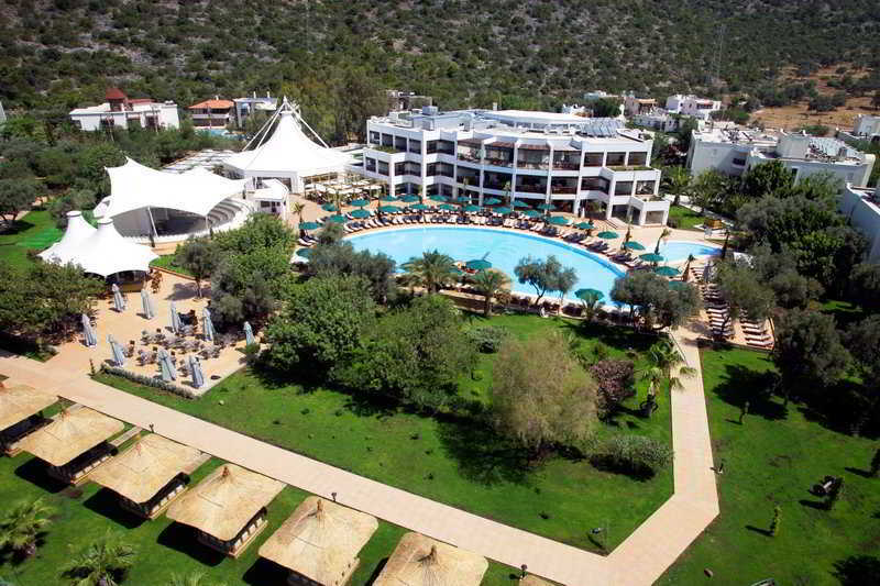 Latanya Park Resort Yaliciftlik Exterior foto